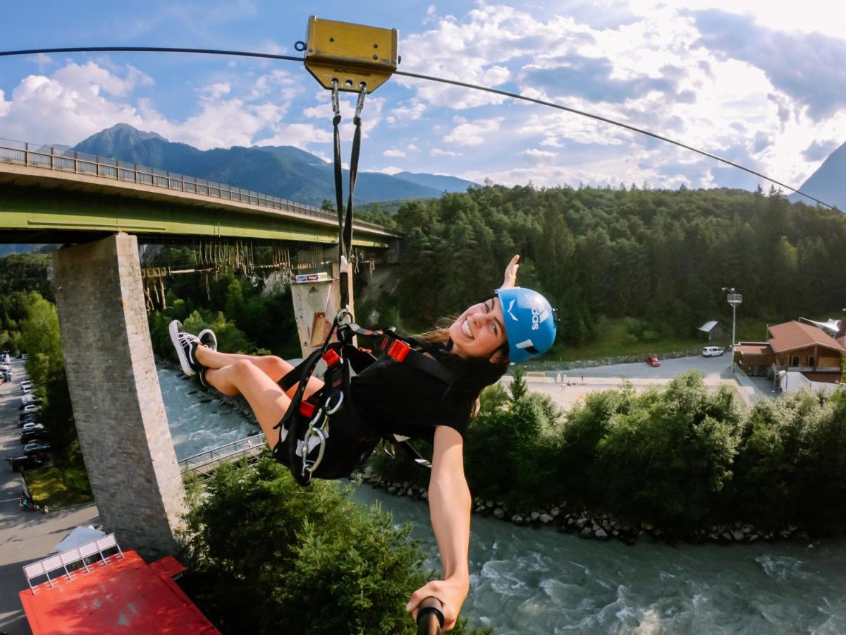 Ferienhaus Oetztal-Lodge เซาเทนส์ ภายนอก รูปภาพ