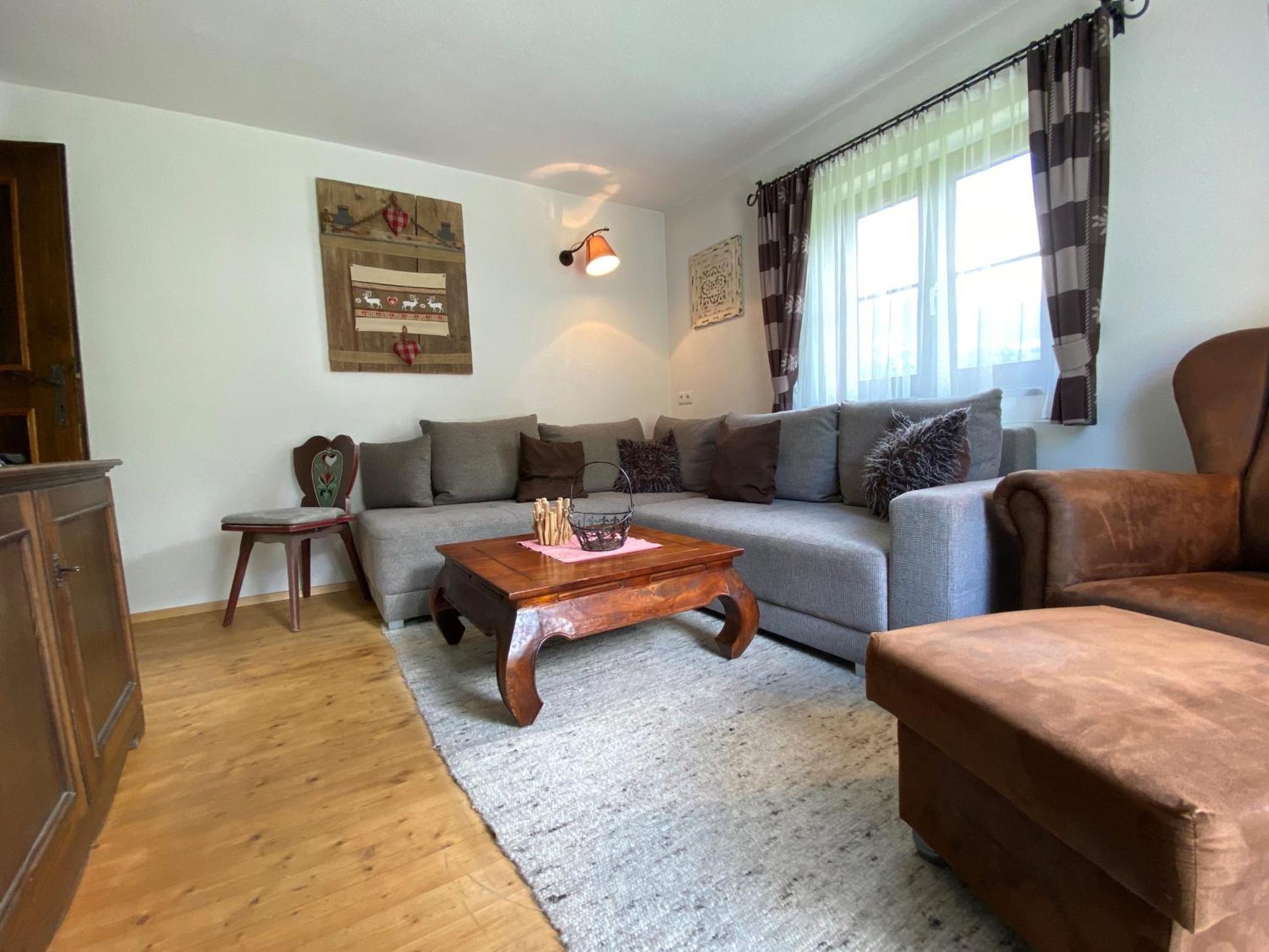 Ferienhaus Oetztal-Lodge เซาเทนส์ ภายนอก รูปภาพ