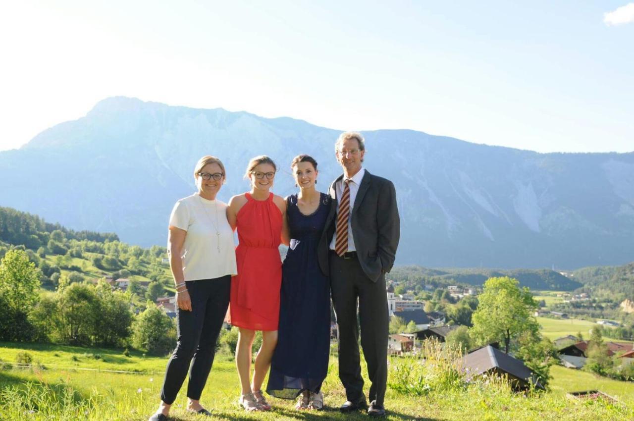 Ferienhaus Oetztal-Lodge เซาเทนส์ ภายนอก รูปภาพ