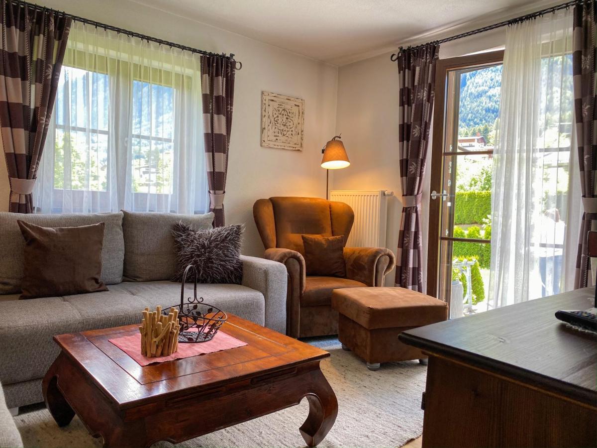 Ferienhaus Oetztal-Lodge เซาเทนส์ ภายนอก รูปภาพ